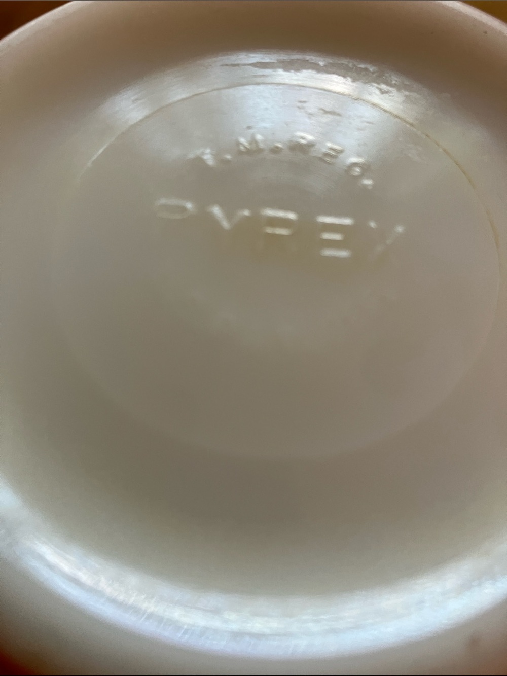 Vintage Pyrex Primary 1 Quart Red Nesting Bowl - Picture 4 of 9